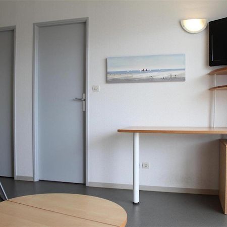 Studio Cabine 4 Pers Avec Balcon, Parking Et Piscine Aux Minimes - La Rochelle - Fr-1-246-177 Экстерьер фото